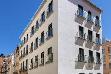Apartahotel Limehome Malaga Calle Ancha Del Carmen  Digital Access