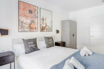 Aparthotel Limehome Malaga Calle Ancha Del Carmen  Digital Access