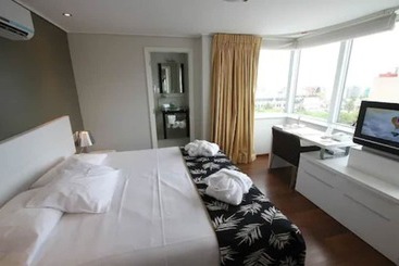 Regency Golf   Hotel Urbano