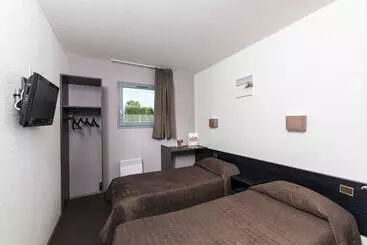 Hotel & Residence Calais Car Ferry