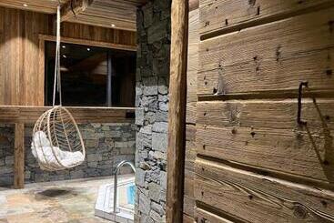 בית מלון כפרי Les Cornettes