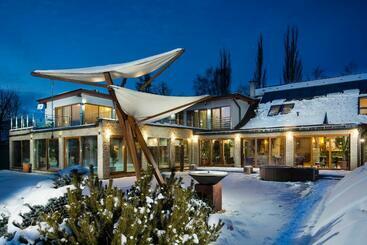 פנסיון Aqua & Wellness Resort Alzbeta