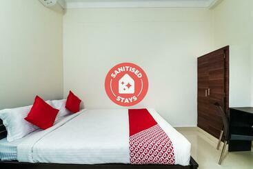 هتل Super Collection O Jagadamba Junction Near Beach Road