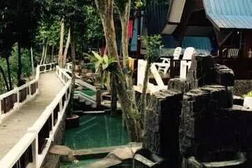 ホテル Sharila Island Resort