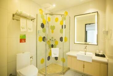 فندق Vatica Suzhou Xiaoxian Huaihai Road