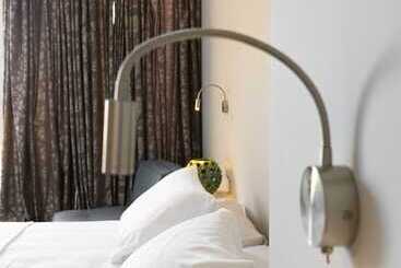 ホテル Demilmar Luxury Suites