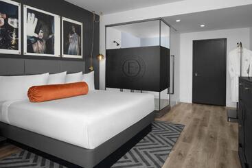 The English Hotel, Las Vegas, A Tribute Portfolio