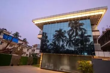 هتل Divan Clarks Inn, Goa