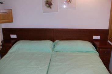 Casa Rural Vista Alegre , Cerca De Valencia Y Castellón