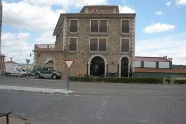 ツーリストアパートメント Complejo Peñafiel