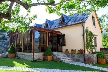 Hotel Dilivita Rest House