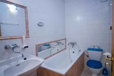 Retkeilymaja Motel Charlie