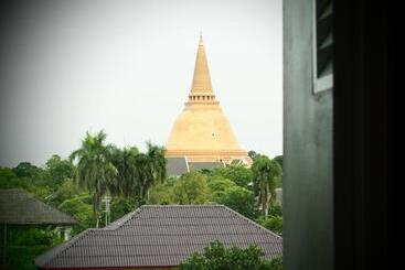 هتل My Room Nakhon Pathom