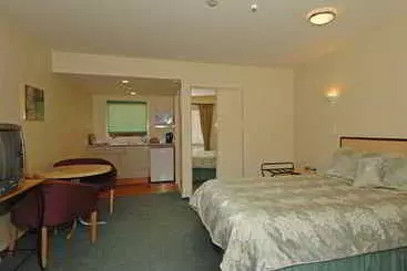 Hotelli Antonio S Motor Lodge