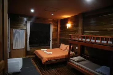 Pensionat Wetlandcamp บ้านชายเล