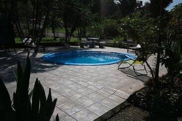 Hotel Costa Azul Lodge