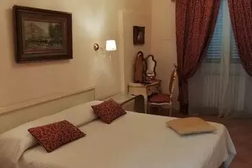 تختخواب و صبحانه La Corte Dei Principi  Residenza D Epoca