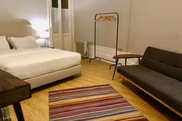 مسافرخانه Porto Republica Downtown