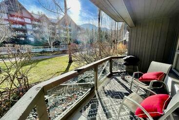 Lägenhetshotell Best Ski In Ski Out Condo At Whistler