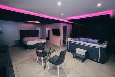 Bed and Breakfast Love Night Marseille Jacuzzi