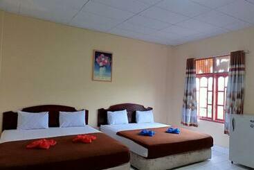 בית מלון כפרי Nusa Indah