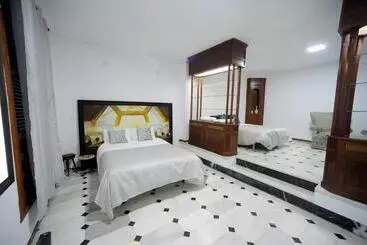Bed and Breakfast San Basilio´s Red House