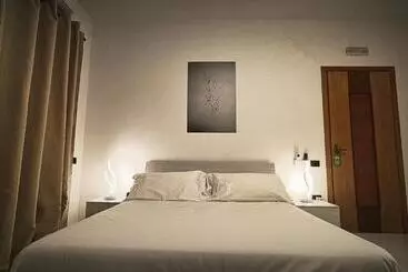 Utopia Bed & Breakfast