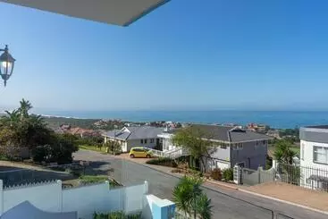 Majatalo Blue Star Villa