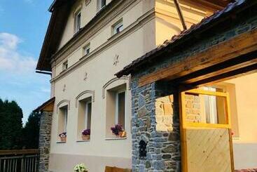 פנסיון Selská Chalupa Anetka