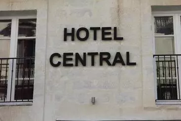 בית מלון כפרי Central