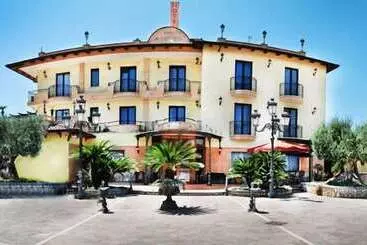 Отель La Fayette