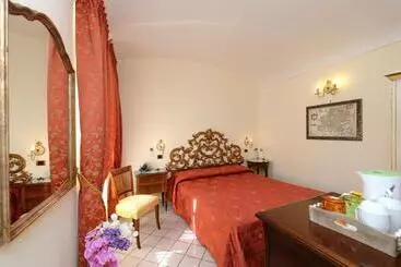 هتل Residenza Del Duca Casa Vacanza