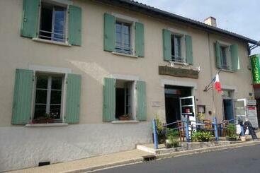 فندق Auberge Des Lacs