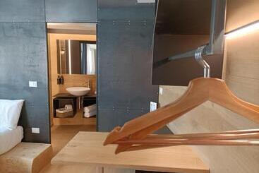 ペンション Le Meridiane City Rooms In Trento