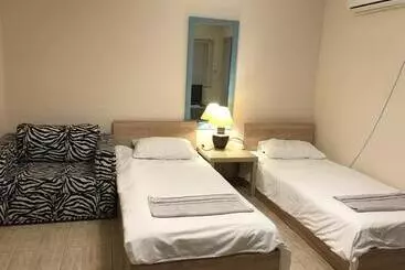 ペンション Ssenyange Guest House