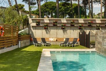 Albana Apartaments Turístics