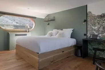 Majatalo La Peniche   Bed And Bicycle   Tournon