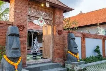 Pensão Lebak Asri Antique Joglo House