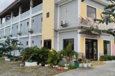 Vandrarhem Althea Birds Nest Inn