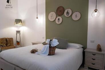 تختخواب و صبحانه Agro Levità