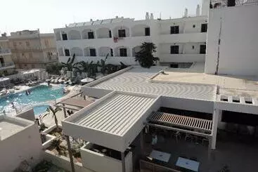 هتل آپارتمان Imperial