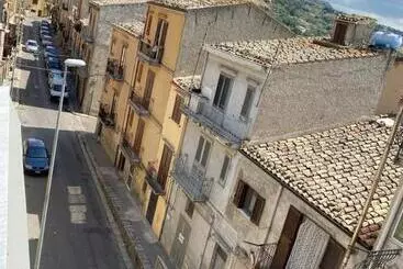 Aamiaismajoitus (B&B) Dream Corleone One