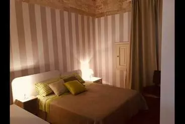 Bed and Breakfast Loco43