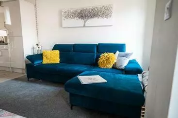 پانسیون 1 Bed House At Velvet Serviced Accommodation Swansea With Free Parking & Wifi   Sa1