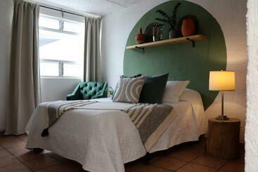 بنسيون Casa Madera