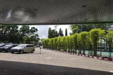 Hotelli Grand Kartika