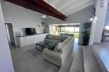 پانسیون Billfish Apartments