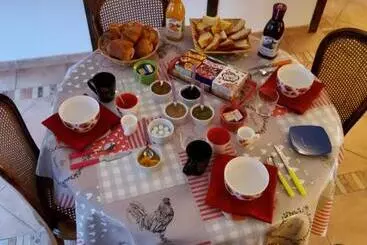 Bed and Breakfast Chez Jollyjune, à Moins D Une Heure Du Mont Saint Michel