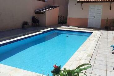 Bed and Breakfast Franca Maya Hostel