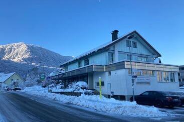 Pensione Apartments Cheztom Nenzing